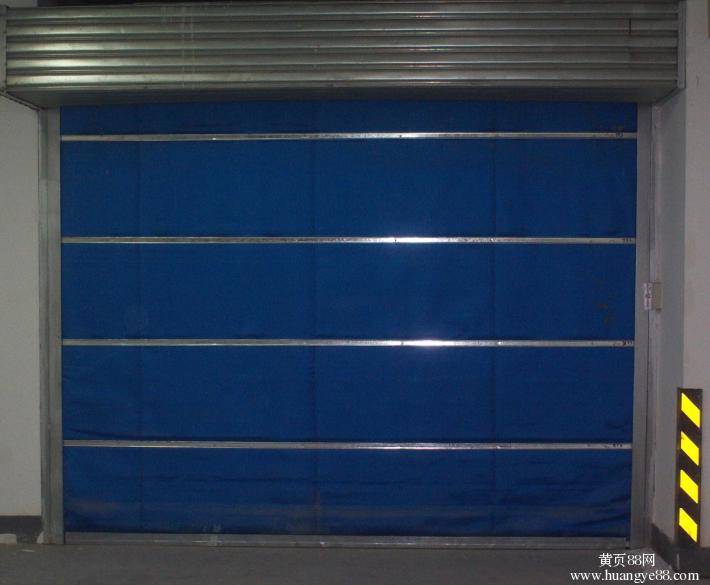 地下车库无机布双轨双帘防火卷帘门制作完毕后保证了消防通道安全